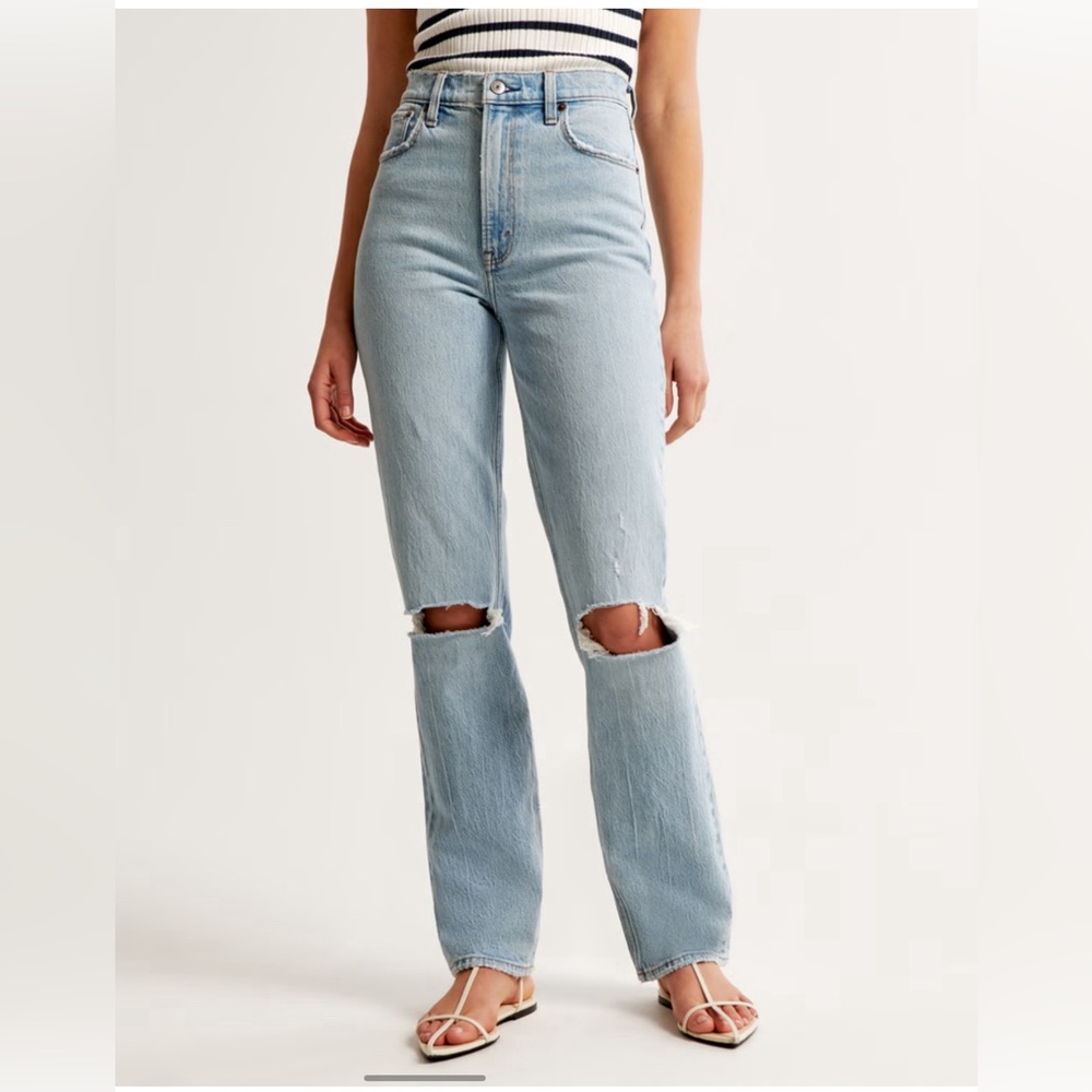 Abercrombie & Fitch 90’s straight ultra high rise jeans size 6R
